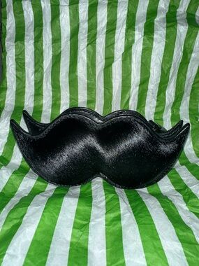 Kate Spade *Rare* Mustache Coin Purse